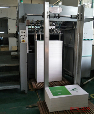 �Ͼ��ӱ�ӡˢ�S(ch��ng)��-��Ĥ�C